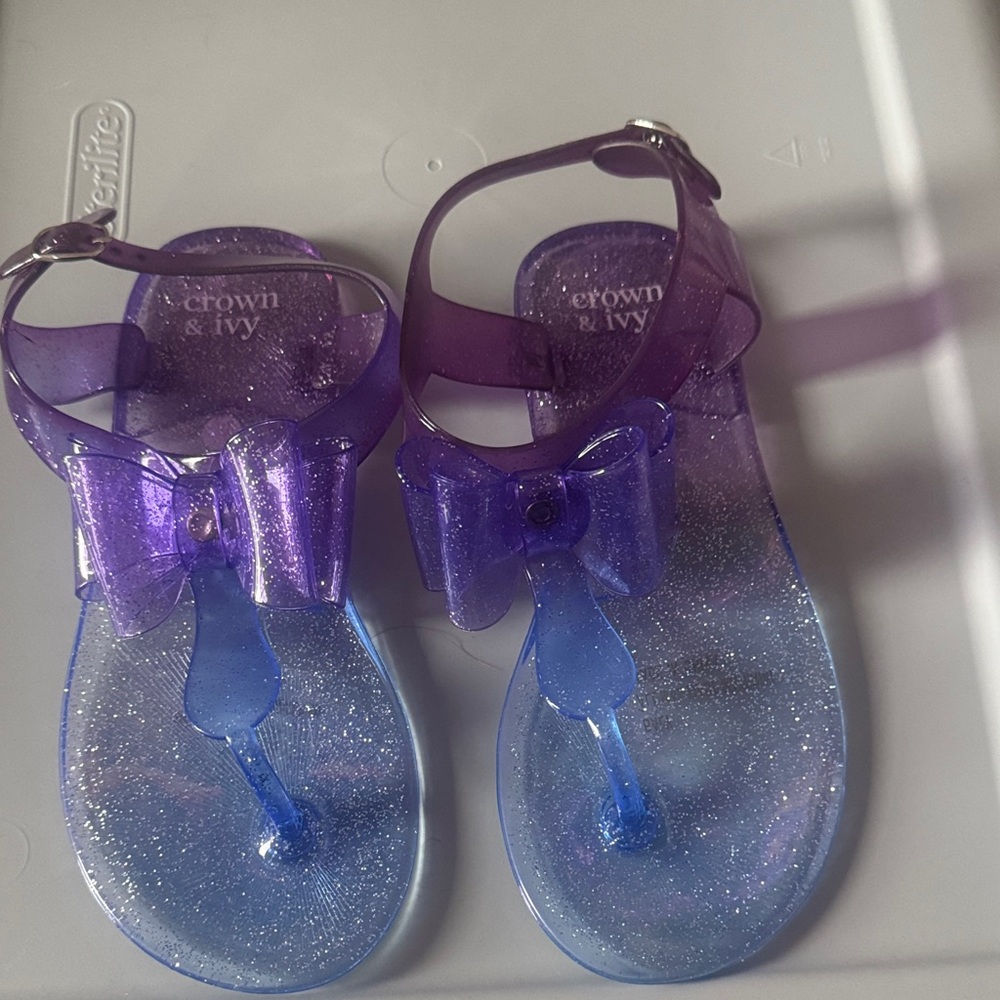 Crown & Ivy Kids Glittery Purple Sandals